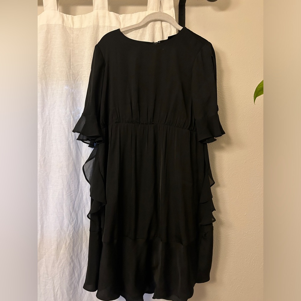 Who What Wear Black Tiered Ruffled Dress